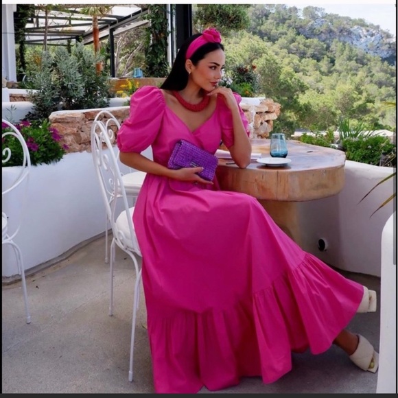 ZARA | NWT FUCHSIA PUFF SLEEVES MIDI DRESS BLOGGERS FAVORITE - Picture 3 of 10